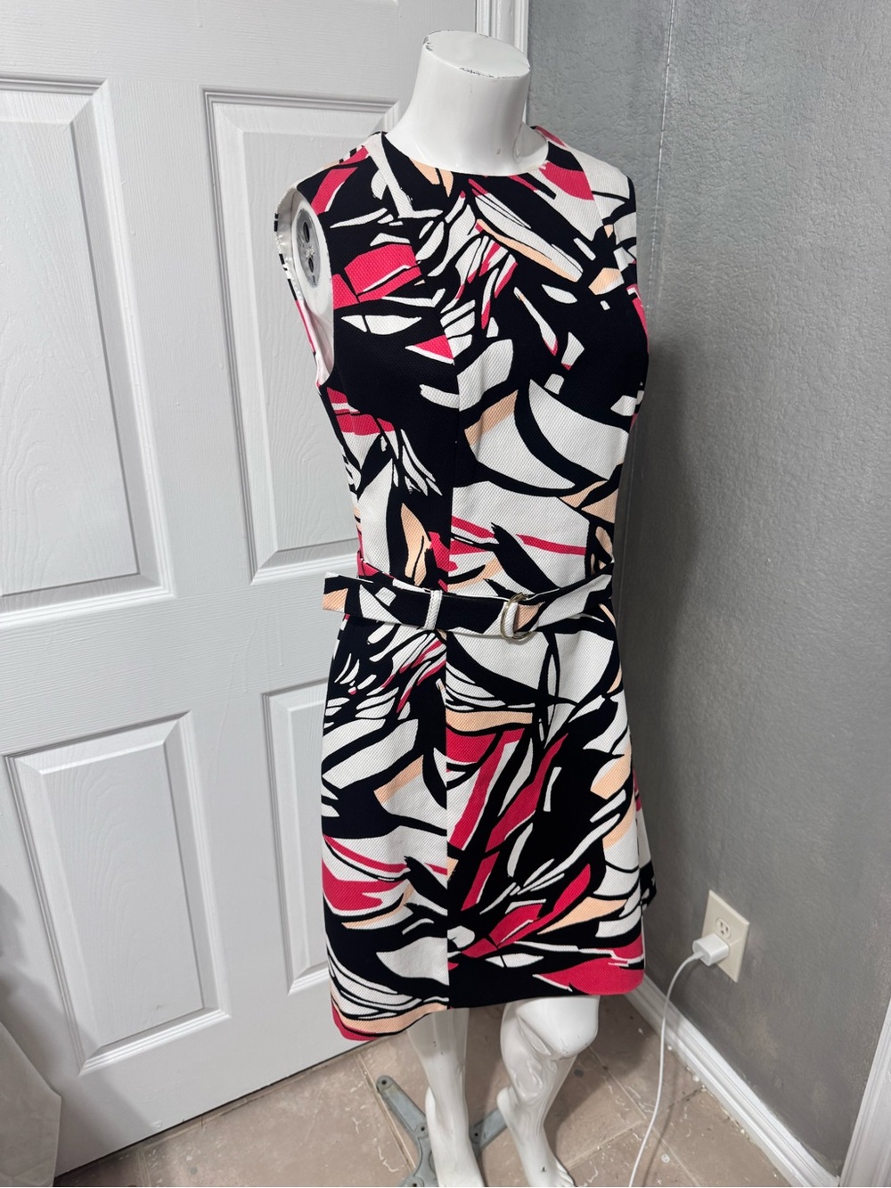 Hugo Boss Backless Abstract Print Shift Dress in Pink, Black and Cream